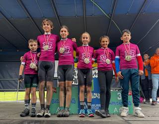 150 gazte inguruk parte hartu dute Arabako Eskolarteko Ziklokros Txapelketan