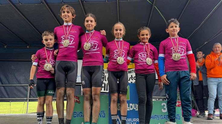 150 gazte inguruk parte hartu dute Arabako Eskolarteko Ziklokros Txapelketan