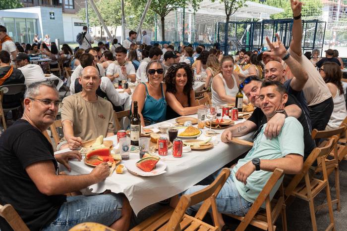 Abuztuko jaietarako motorrak 35 1751222982362