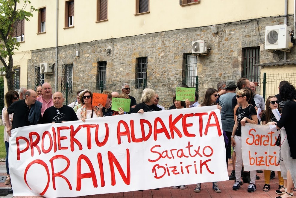 Saratxo Bizirikek azaldu du etsituta dagoela A-625 errepideko proiektua %1ean bakarrik aldatu delako