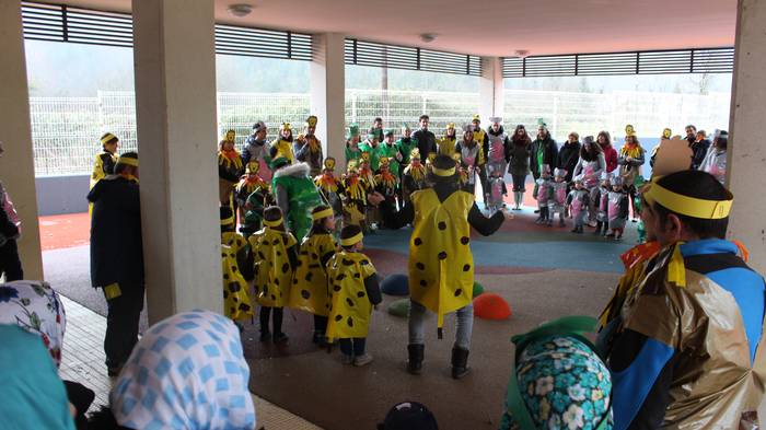 Okondoko umeek dantzatzen os 3 1518278597759