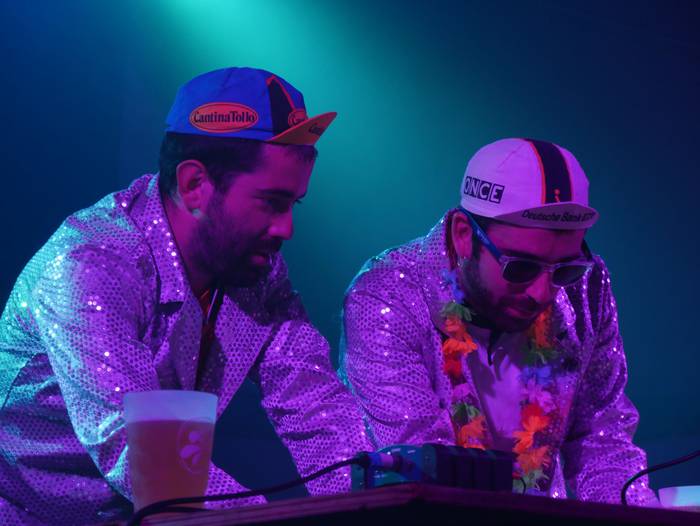 Dantzetan jarrai, Atxurre et 48 1661602903805