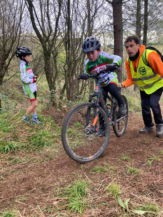 140 umek parte hartu zuten a 20 1772319176991