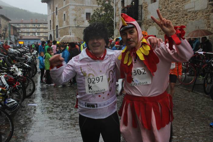 350 lagunetik gora batu dira 37 1514738088611