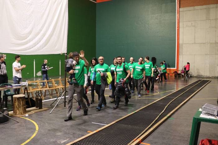 Andra Mari garaile kaleen ar 12 1515361017664