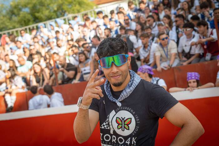 Zezen plaza lepo Muturreko H 32 1756414621623