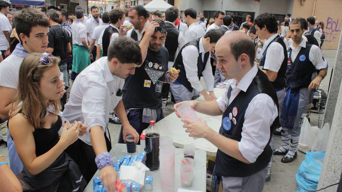 Suziria piztuta lehertu da j 10 1502792672537