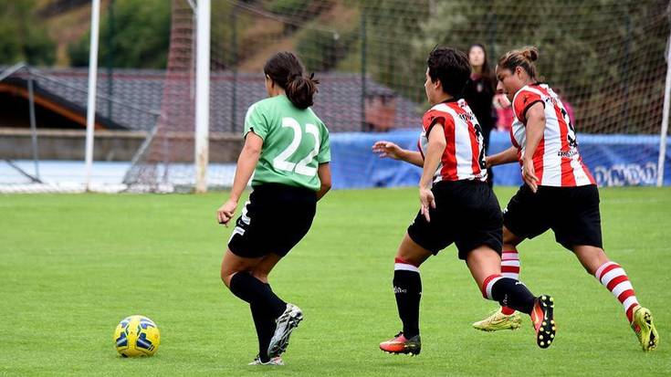 Emakundek aholkatu dio Arabako Futbol Federazioari talde mistoen parte hartzea zabaltzea kategoria gehiagotara, amurrioar baten salaketaren ondoren