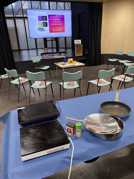 43 lagun jaso ditu "Elikadur 50 1776332372315