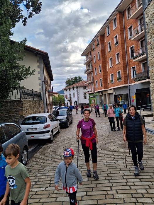 Familia giroa nagusi Arranku 2 1758523793557