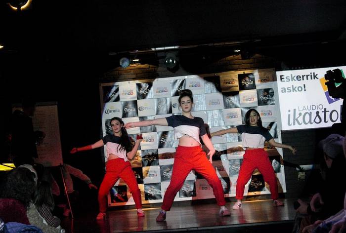 Gazela aretoa beteta Laudio  1 1512478055956