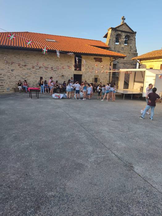 Eguraldi bikaina izan zuten  4 1779823391524
