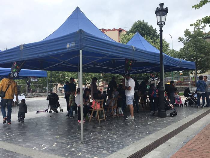 Ekintzaz eta aldarriz busti  6 1496596666115