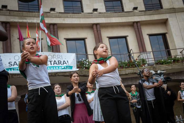 Arteon abesbatzaren pregoiak 31 1755203549451