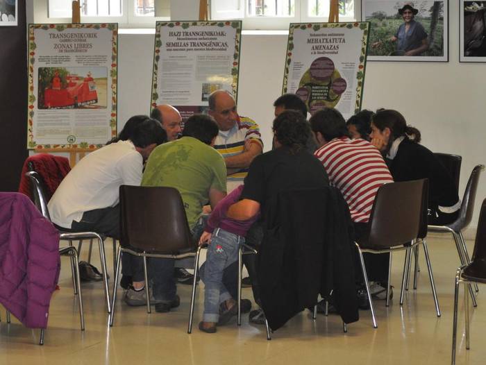 Elikadura burujabetza gauzatzeko hausnartzen jarraituko du bihar Elikadura Kontseiluak 10 urte beteta