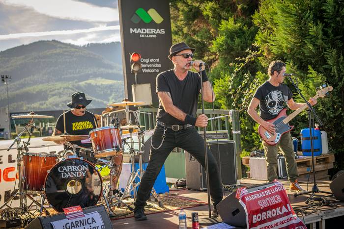 Rock doinuekin astindu dute  7 1759423293598