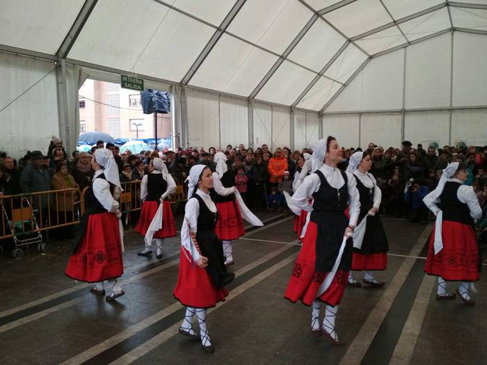 Baserria herrigunera jaitsi  4 1517785317815