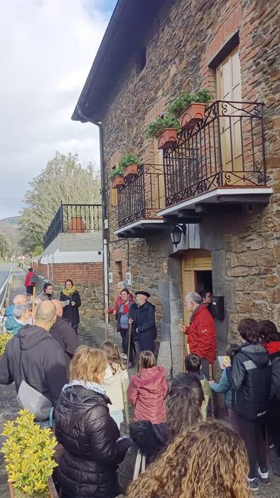 Agate Deunaren bezperak adin 9 1770290651547