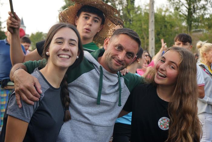 Arteko Gure Aman elkartu eta 34 1757796335793