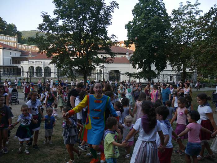 Arabako Herri kirolen txapel 64 1661625276920