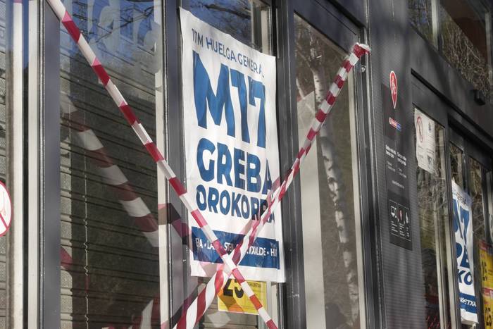 Liskar handirik gabeko greba 40 1773746493330