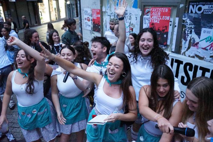 Kantukadak kuadrillen hainba 47 1756386386301