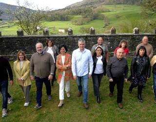 EAJk leporatu dio Aiarako alkateari Administrazio Batzarren ordainketa berandu egitea eta, ondorioz, araudia ez betetzea