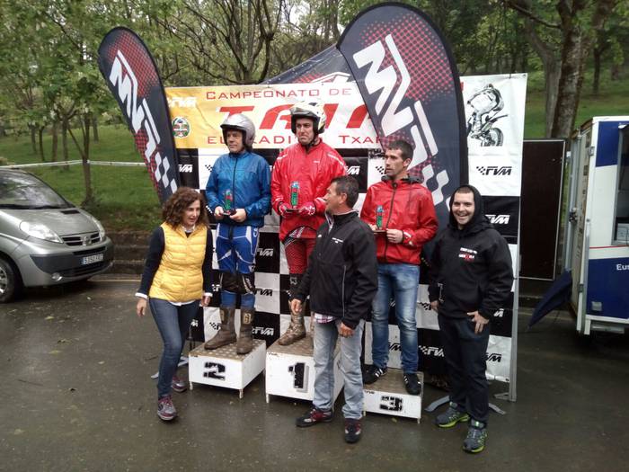 Hainbat motor gidari elkartu 18 1493565563913