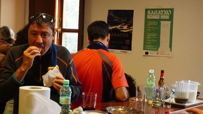 Omenaldiek bereziki hunkigar 45 1765402879435