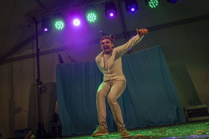 Maila altuko ikuskizuna eska 61 1757231426570