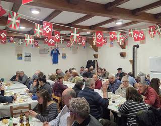 Aitzakia bikaina izan dira Olabezarreko jaiak herritarrak biltzeko