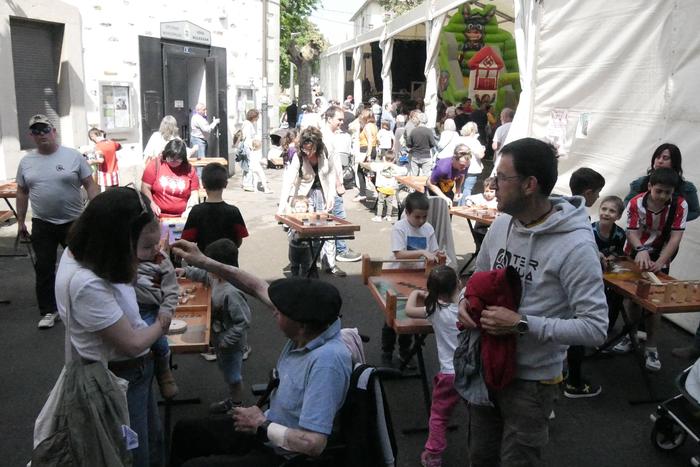 Kirolak eta umeen jarduerek  2 1777117100474