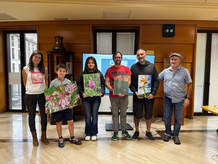 “Laudioko Orkideak” argazki-lehiaketaren lehen edizioak baditu garaileak