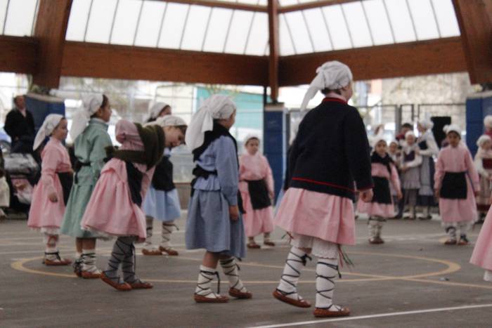 Dantzari Egunak herriguneko  49 1521467370636