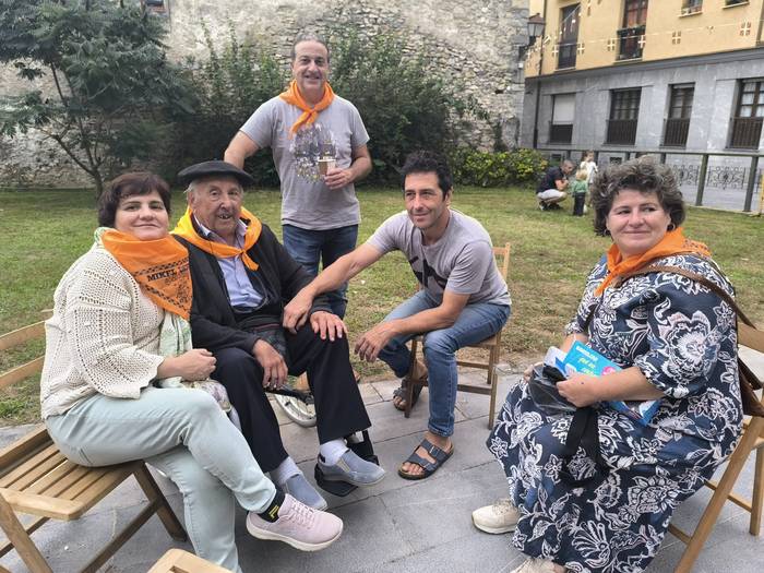 Auzo giroan gozatu dituzte M 26 1759049360768