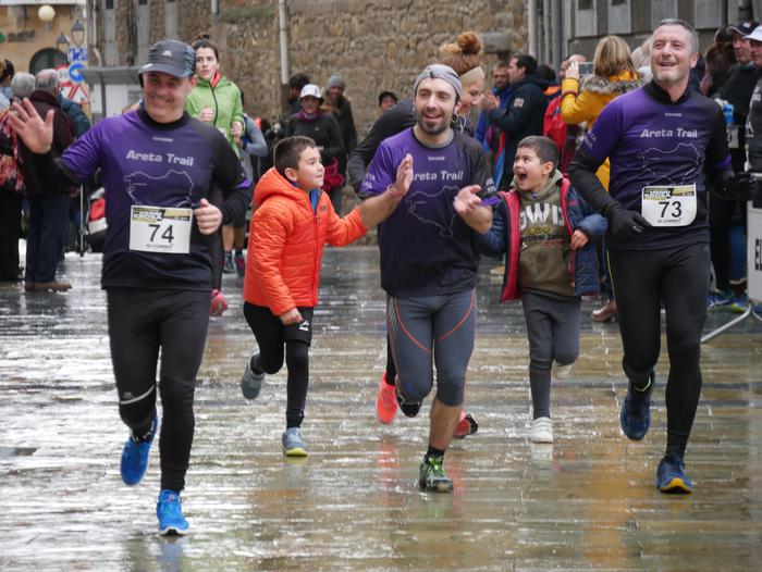 Ehunka lasterkarik bete dute 322 1549207420645