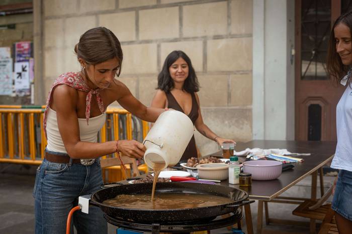 Paella txapelketarekin berot 8 1756728215978