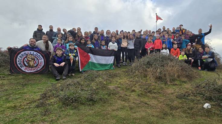 Alpitxura igota hasi dute urteko azken eguna Aretan