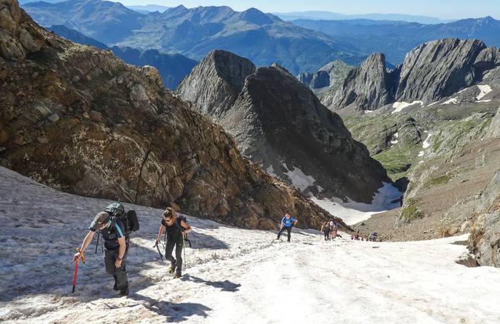 Piriniotan ibili dira Mendik 9 1500367594857