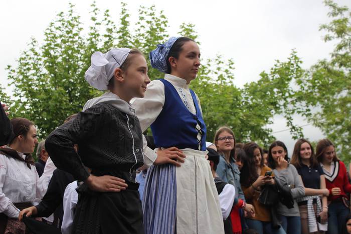 Une berezi ugari bizi izan z 45 1525935332371