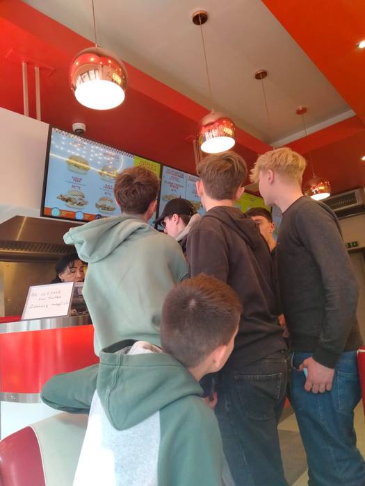 Laudio BHIko ikasleak buru-b 2 1774362931627