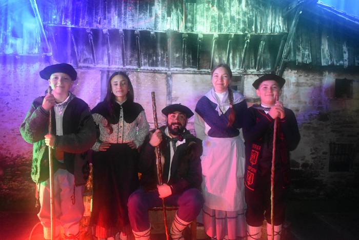 Hotzak eta euriak ez zuten e 4 1766745535360