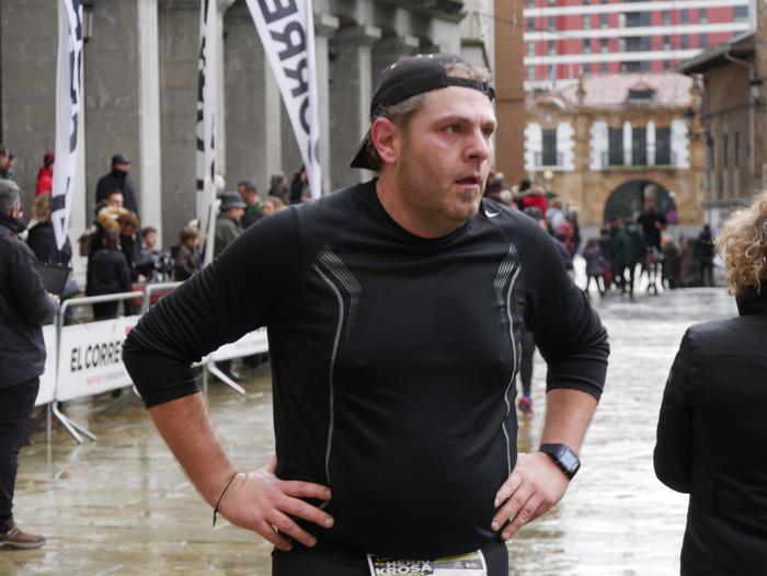 Ehunka lasterkarik bete dute 313 1549207157700