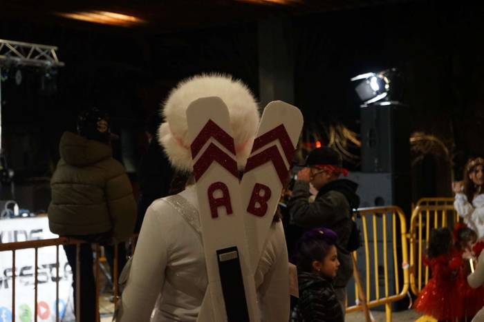 Irudimenez bete dituzte Amur 44 1771098581573