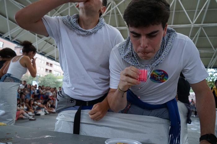 Flan-xurga lehiaketak gatza  12 1756313258794