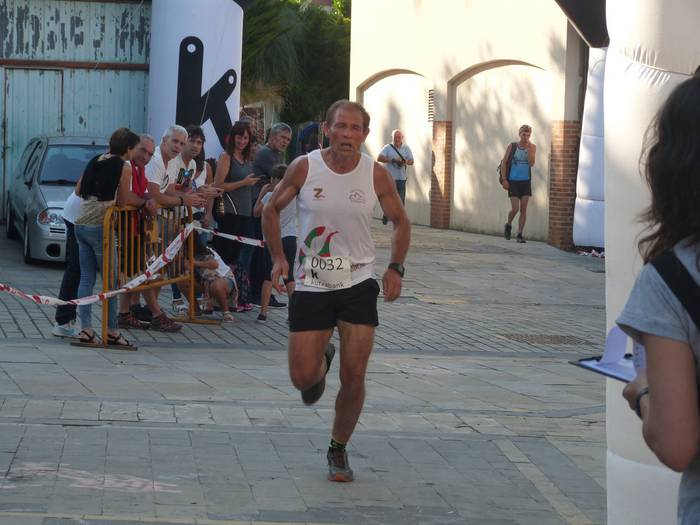 Haur zein helduek izan zuten 327 1538429785948