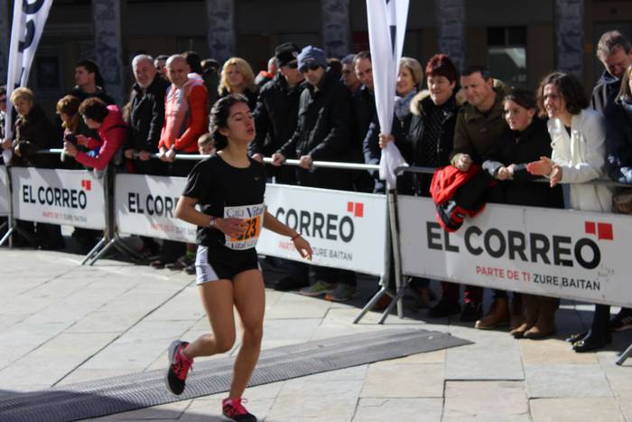 300 korrikalari baino gehiag 150 1517151026695