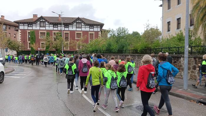 Ehunka lagun Amurriotik mart 1 1759659667446