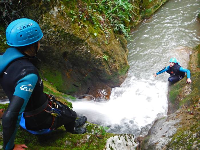 Aguakake arroilaren jaitsier 2 1494841176885