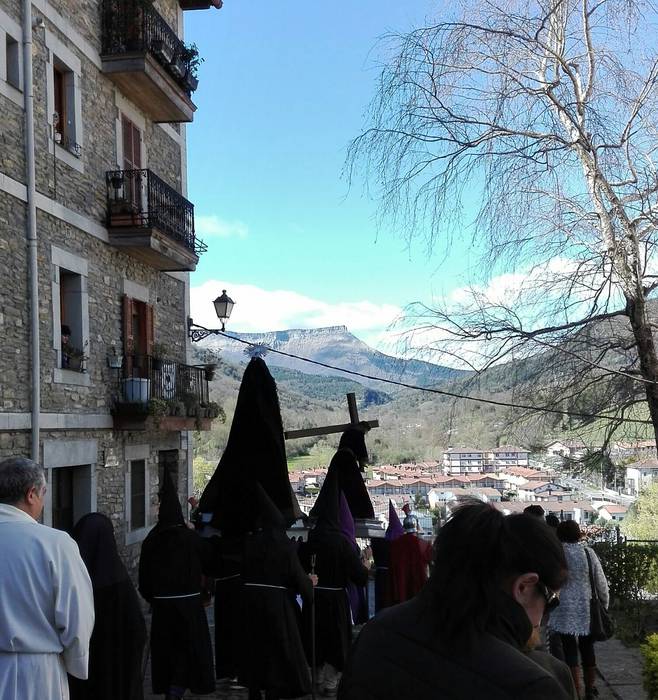 Artziniegako prozesioak